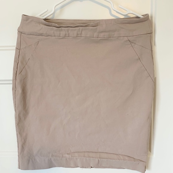 RW&CO Skirt - Picture 1 of 2